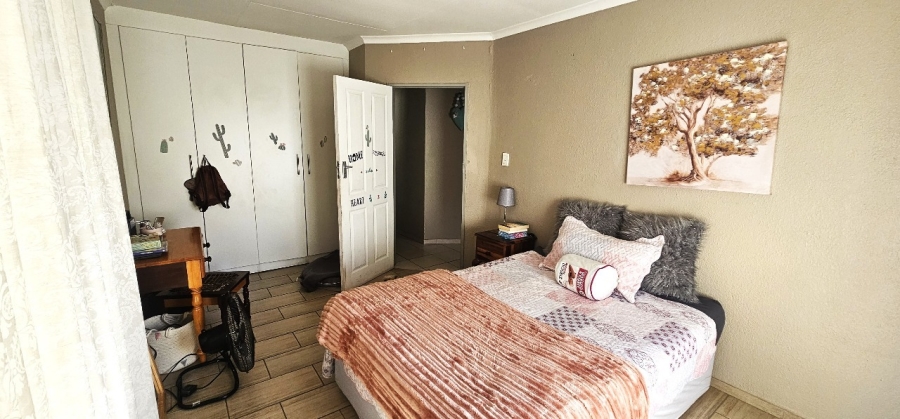To Let 3 Bedroom Property for Rent in Bodorp North West